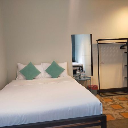 Baan Wangderm Hotel Μπανγκόκ Εξωτερικό φωτογραφία