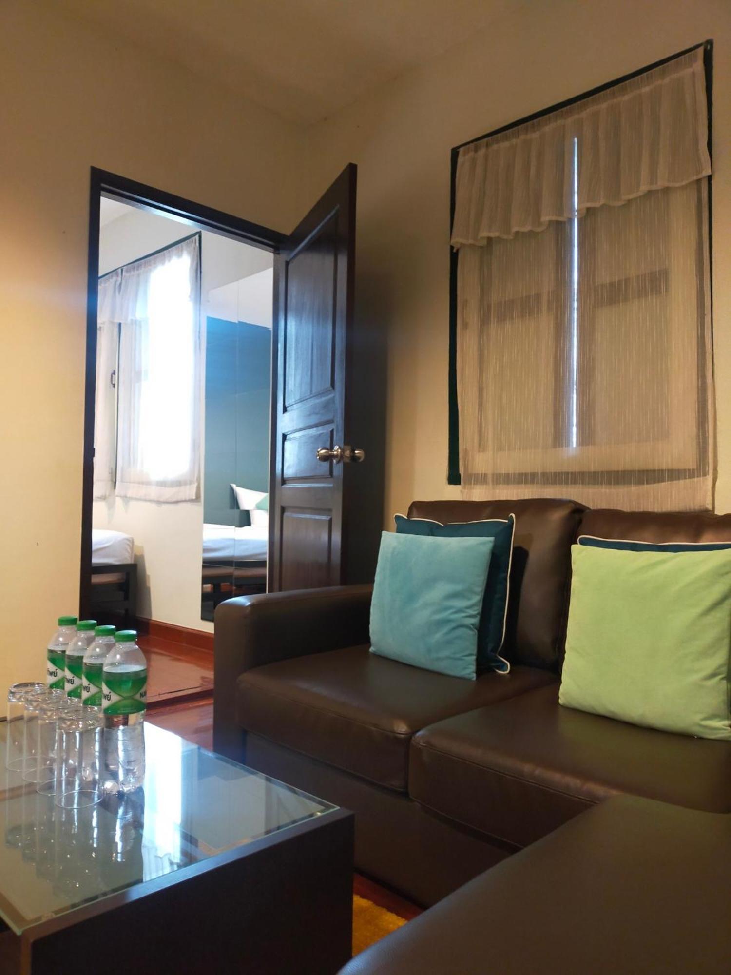 Baan Wangderm Hotel Μπανγκόκ Εξωτερικό φωτογραφία